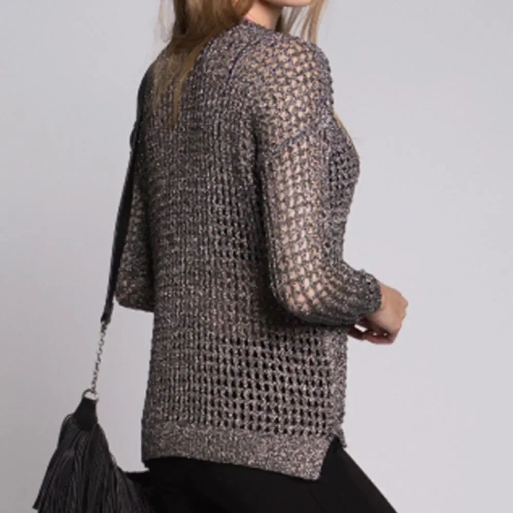 BRAND NEW WOMEN"S SWEATER